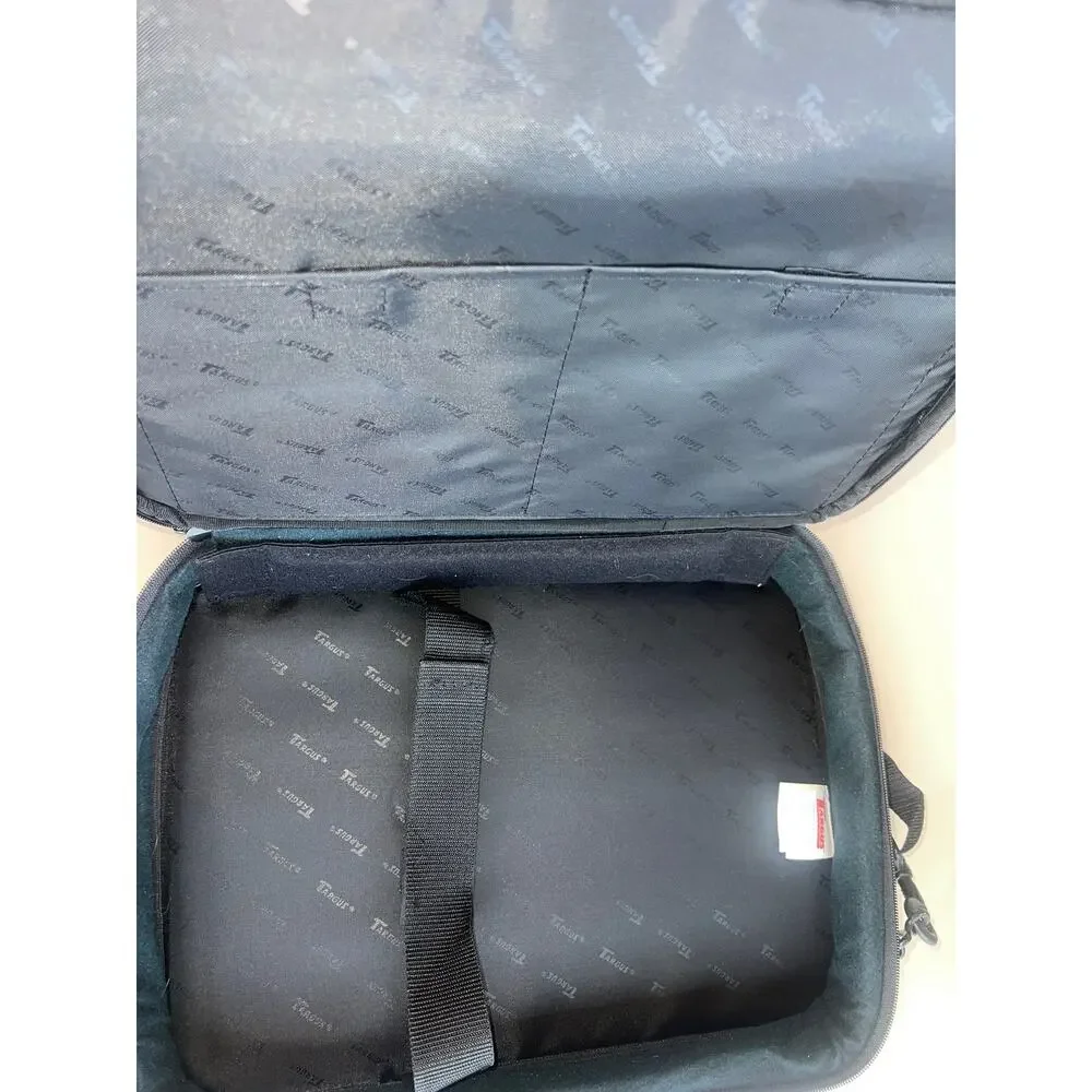 Sale!! Y2k Targus Laptop / Messenger Bag 16”x 12” x 4 aprox sale!!